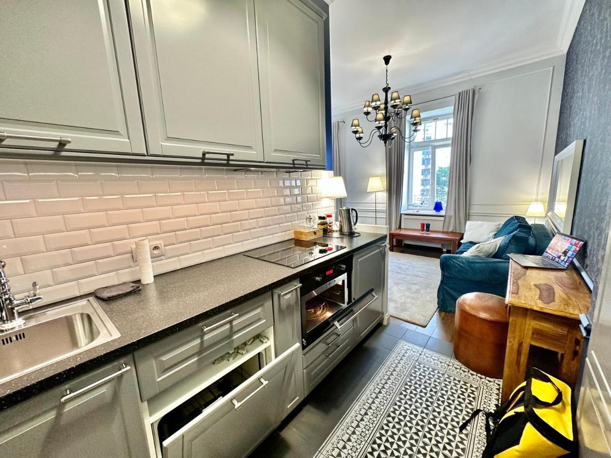 Decor Metro Wifi 300 Mbs 65Tv Netflix Hbo Appartement Warschau Buitenkant foto