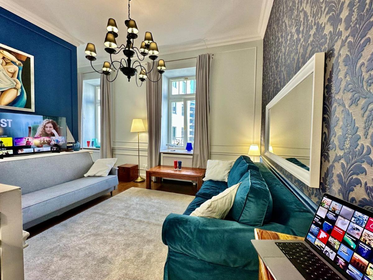 Decor Metro Wifi 300 Mbs 65Tv Netflix Hbo Appartement Warschau Buitenkant foto