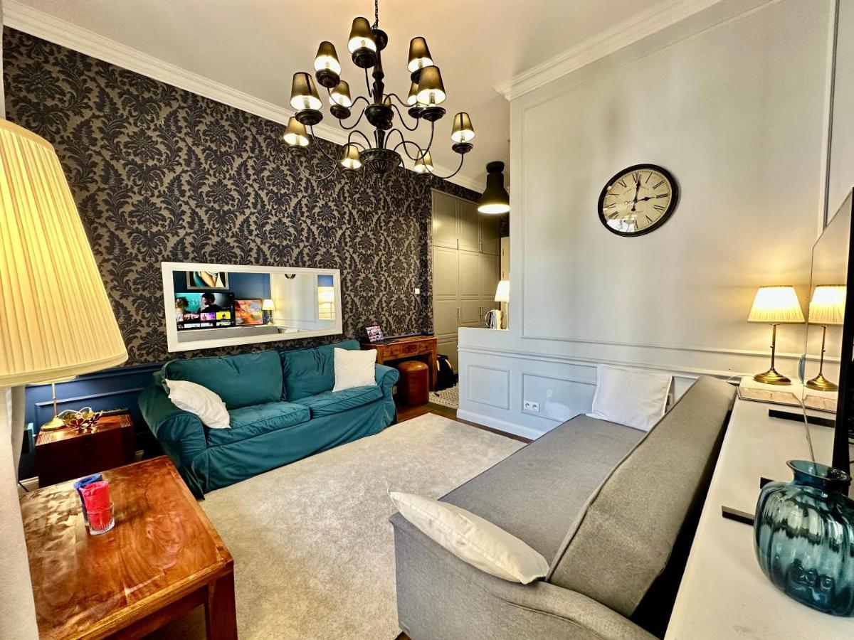 Decor Metro Wifi 300 Mbs 65Tv Netflix Hbo Appartement Warschau Buitenkant foto